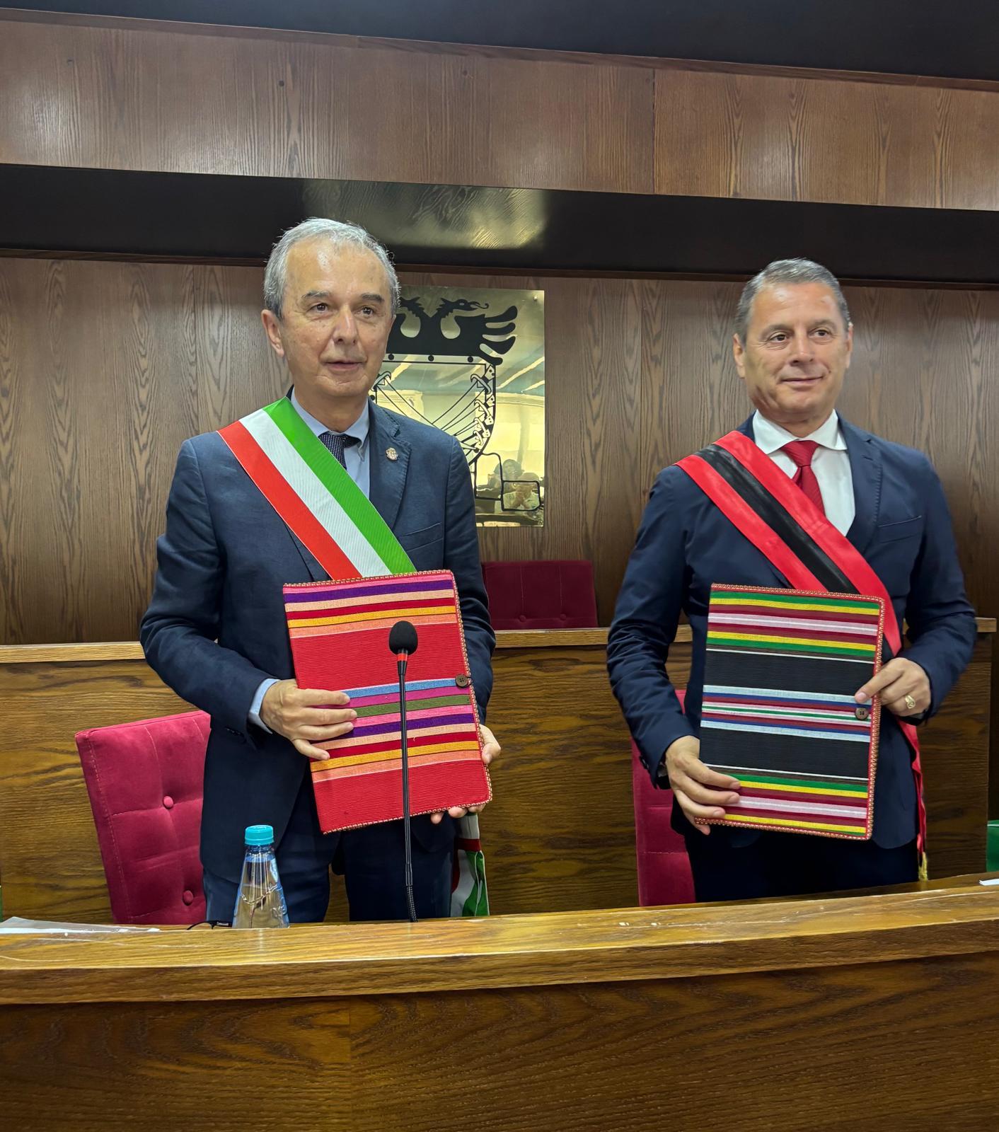 Bra e Lezhë più vicine: firmato il gemellaggio 1