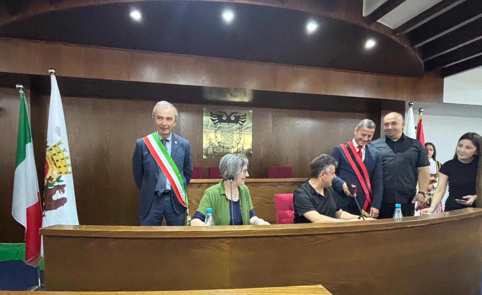 Bra e Lezhë più vicine: firmato il gemellaggio 4