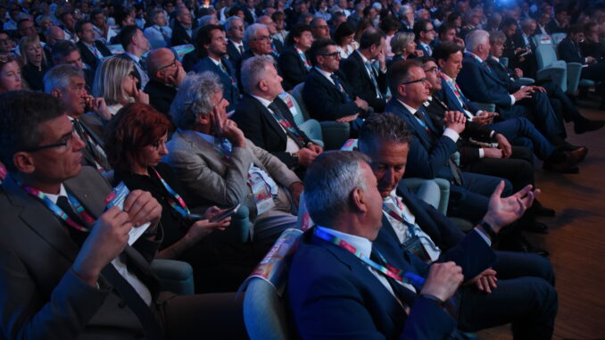 Un'industria che ha fatto la storia e che &egrave; pronta a rilanciare: l'assemblea di Confindustria Cuneo e Piemonte ad Alba [foto e video] 6
