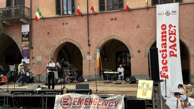 Alba diventa Città per la Pace: sì unanime del Consiglio