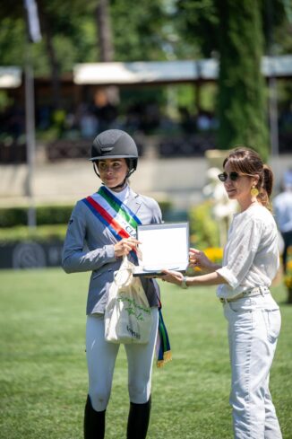 Piazza di Siena, Marie Eder Ferrero: «Grazie al mio istruttore, sogno le Olimpiadi»