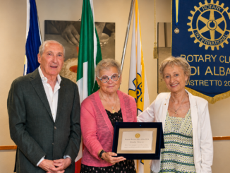 Orsola Bonino riceve il Premio Rotary Alba 2026: un riconoscimento a una vita dedicata agli altri