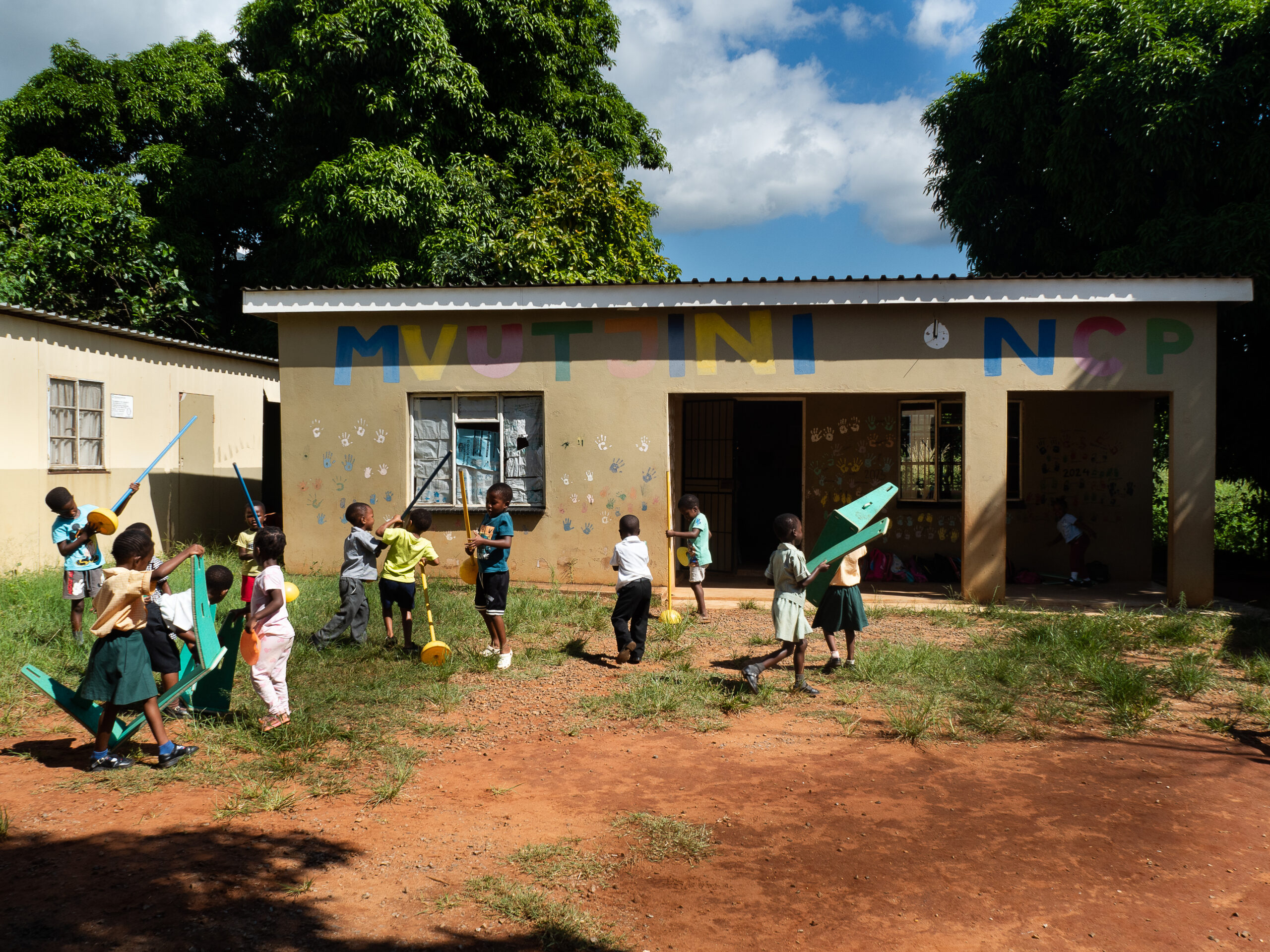 IL REPORTAGE / In Eswatini per evitare la strada c&rsquo;&egrave; solo l&rsquo;asilo. Il viaggio di Elisa Pira in Africa 7