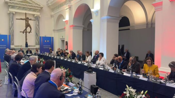 Monte Bianco: il Piemonte spinge per il raddoppio del tunnel