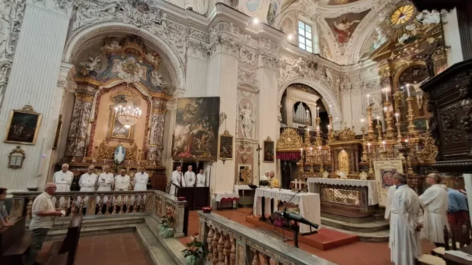 Bra / Chiesa della Santissima Trinit&agrave;: &egrave; festa per i suoi quattrocento anni 5