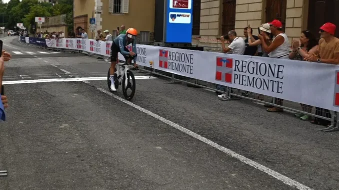 Filippo Ganna vince la cronometro Vicoforte-Barolo: &egrave; campione italiano della specialit&agrave; per la settima volta. Sobrero chiude quinto