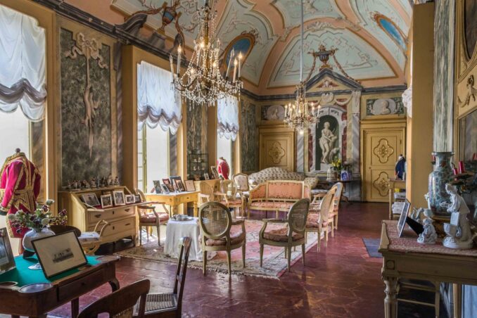 Da 650 la famiglia Roero è legata al castello di Monticello 1