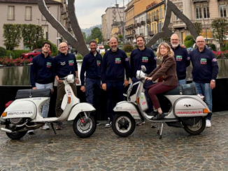 Il raduno l'Alba della Vespa festeggia gli ottant'anni dello scooter più celebre