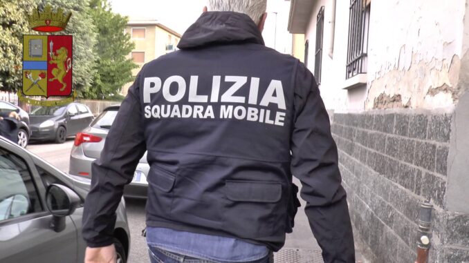 Arrestato ad Asti con 200 grammi di hashish in casa