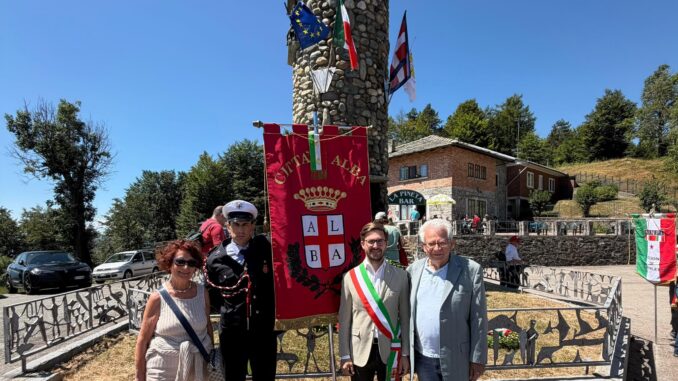La città di Alba al Colle del Lys per la commemorazione della Resistenza