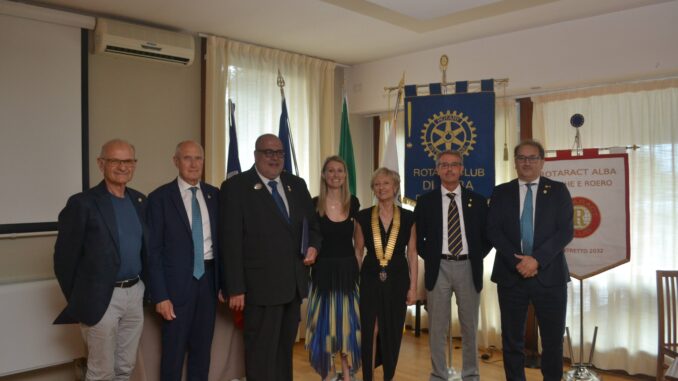 Passaggio di consegne per i Rotary Club Alba e il Rotaract Alba Langhe e Roero