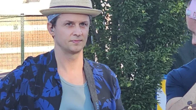 Collisioni / Giovani sfidano il caldo in attesa dell'apertura dei cancelli 7