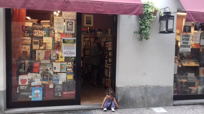 Il filo che ci unisce: arte e solidariet&agrave; per Gaza alla Libreria Milton