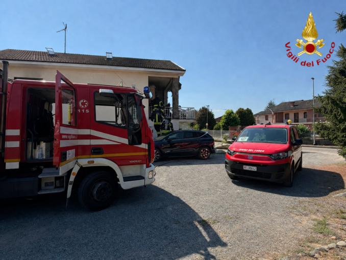 Incendio in un'abitazione a Nizza Monferrato: anziana salvata dai Vigili del fuoco