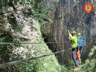 Ferratista ferito nell'Orrido di Foresto: soccorso a piedi