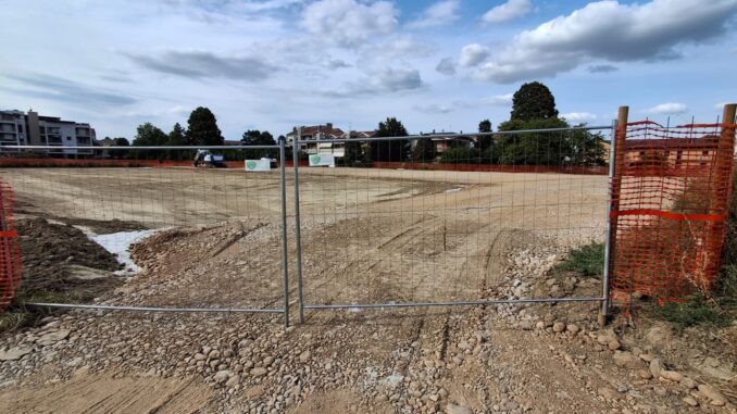 La Lidl si sposta in corso Piave: addio all'ultimo grande campo coltivabile della zona
