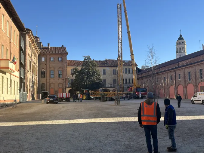 Bra / Il futuro del parcheggio della scuola Montalcini sarà deciso dalla collettività 2