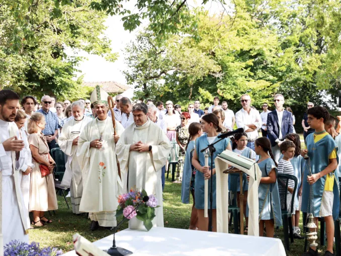 Il cardinale Roberto Repole a Madonna del Pilone: una comunità unita nella fede e nella speranza