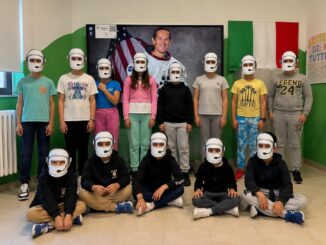 La scuola di Santo Stefano Roero va sulla Luna