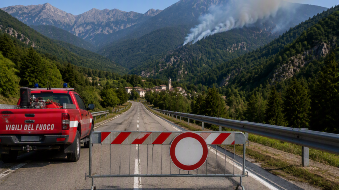 Incendio a Valdieri, trasferiti per precauzione gli scout dell'Alba 7