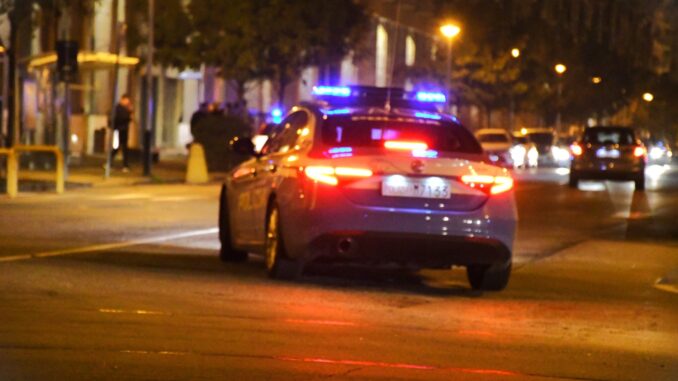 Cuneo, controlli straordinari della Polizia: denunce e 187 identificati
