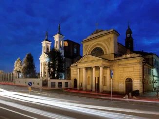 ​Un pomeriggio di silenzio e fede: i venerdì nell'antico santuario della Madonna dei fiori