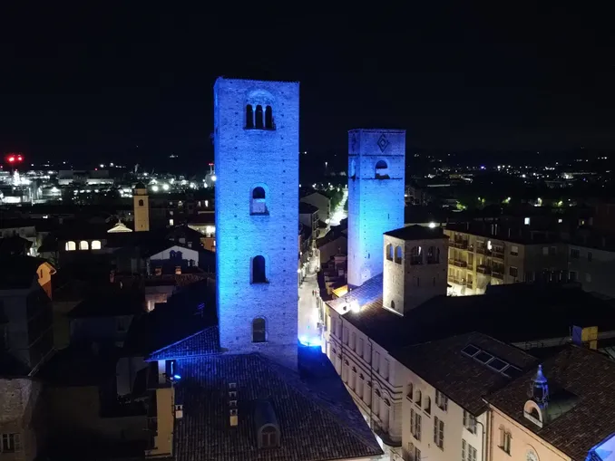 Giornata mondiale della fibrosi cistica, l'8 settembre i monumenti si illuminano di blu