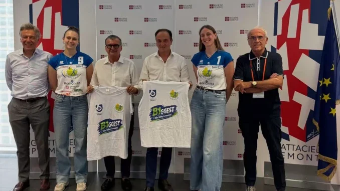 L&rsquo;Alba Volley inizia la stagione del debutto in Serie B1 con una visita al grattacielo della Regione 1