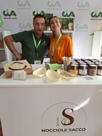 Nocciole cuneesi a Terra Madre: &laquo;La ricerca risponda al clima&raquo; 1