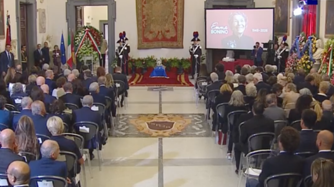 Emma Bonino: i funerali di Stato in Campidoglio, la diretta