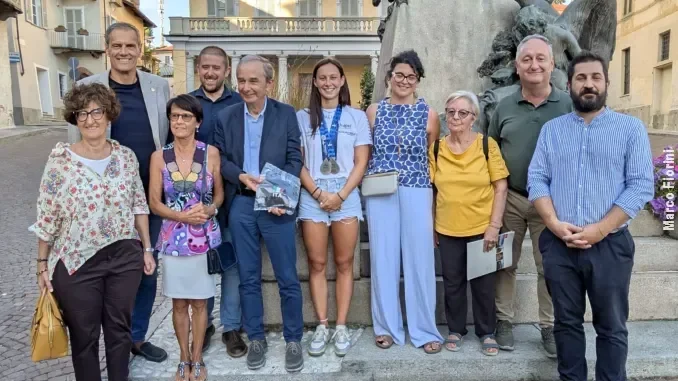 Anita Gastaldi, con le medaglie vinte agli Europei di nuoto, &egrave; stata ricevuta in Municipio a Bra 1