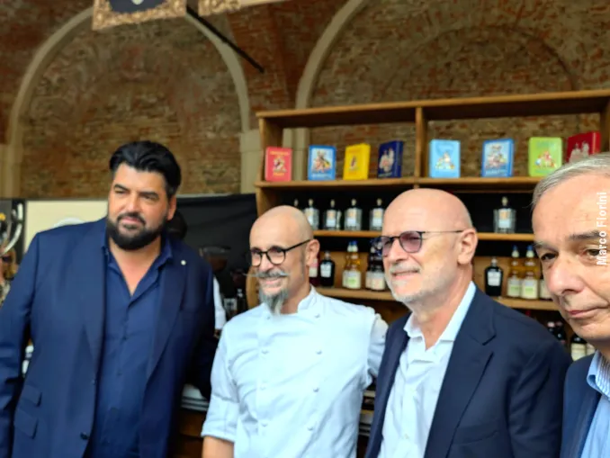 Bra's: l'Ala stellata e i padiglioni sono aperti, inizia la festa popolare 5