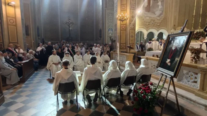 Castel Boglione celebra i funerali di Enzo Bianchi, fondatore della Comunità di Bose