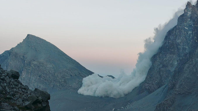 Vasta frana sul Monviso, i controlli del Soccorso alpino escludono la presenza di persone