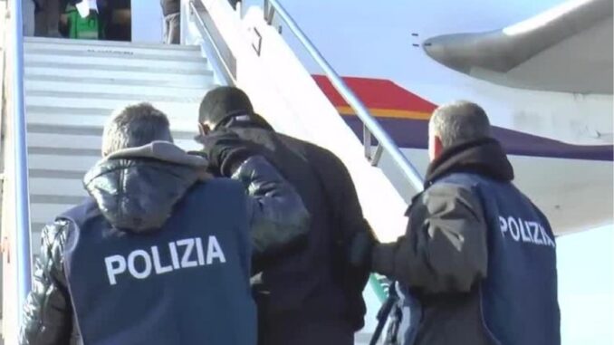 Questura di Asti: straniero irregolare espulso e rimpatriato