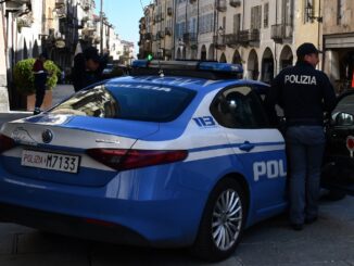 Cuneo: padre arrestato per maltrattamenti in famiglia