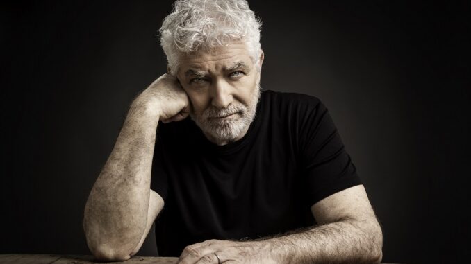Asti: Gioele Dix al Teatro Alfieri con &ldquo;Arrivato a questo punto&rdquo;