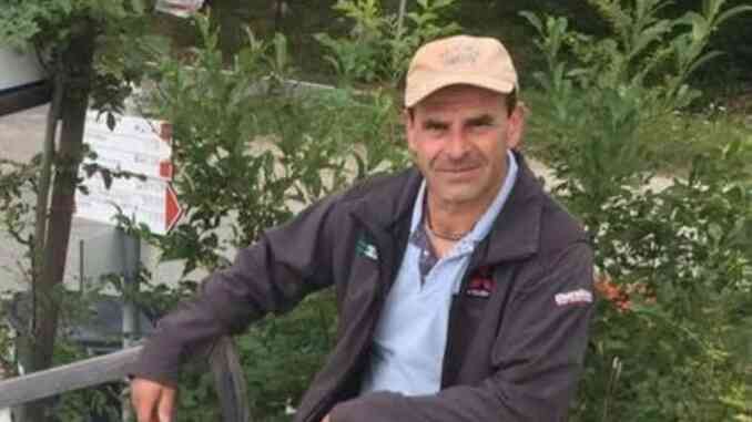 La Morra, addio a Mauro Racca, per vent'ani dietro il banco della latteria