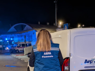 Arpa sull'incendio in via San Rocco: monossido sotto la soglia di pericolo, ulteriori accertamenti per escludere amianto