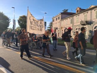 È partito il corteo del collettivo Mononoke contro lo sfruttamento lavorativo 2