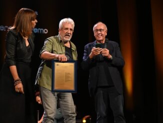 Premio Tenco 2026: la canzone d’autore accende le coscienze