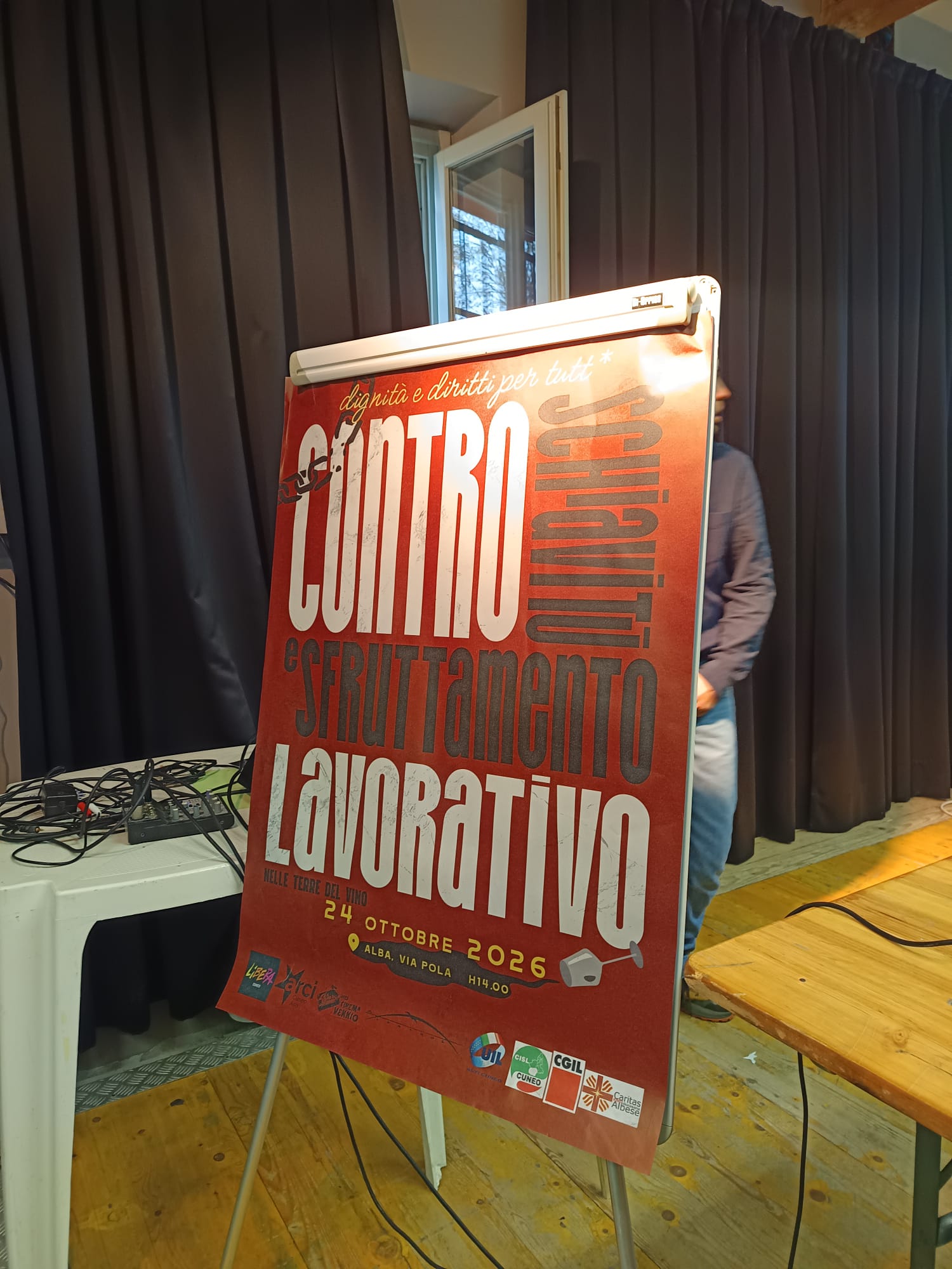 Contro la schiavitù e lo sfruttamento nelle colline di Langhe e Roero: in corteo il 24 ottobre per sollevare il velo del silenzio 1