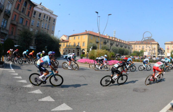 Il campione del mondo McNulty e Sobrero al via del Gran Piemonte