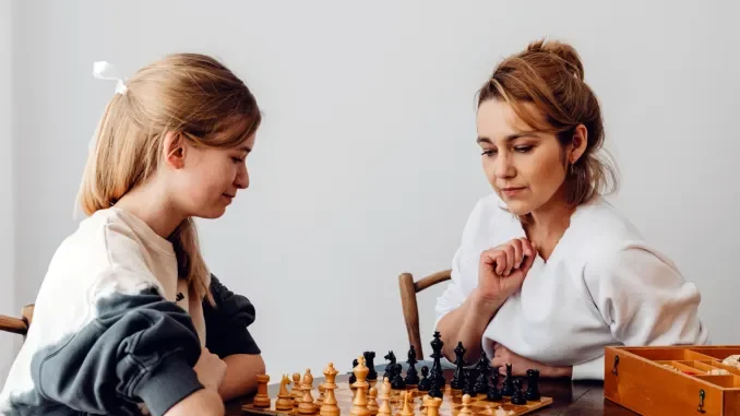 Scacchi al femminile a Bra: domenica 18 ottobre si gioca il torneo Duelli tra regine 1