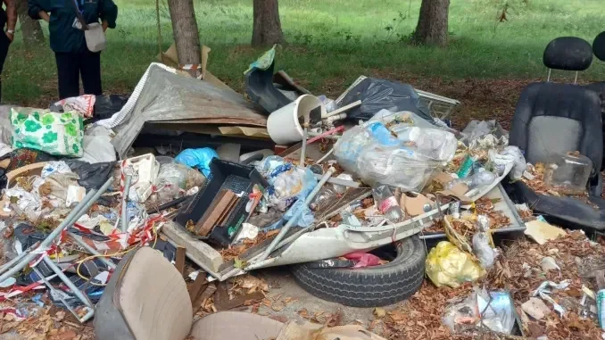 Grandi masse di rifiuti rinvenuti a Pollenzo e vicino al Tanaro 1