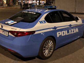 Savigliano: sorpreso a vendere crack mentre è ai domiciliari