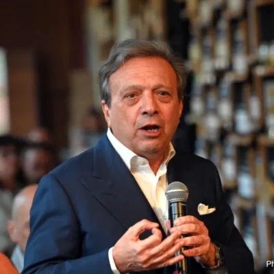 Dialoghi e ironia alla fondazione Mirafiore / Piero Chiambretti: «L’intervista è un combattimento» 5