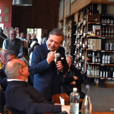 Dialoghi e ironia alla fondazione Mirafiore / Piero Chiambretti: «L’intervista è un combattimento» 3