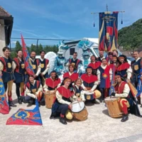 Sbandieratori musici borgo Patin tesor a Chanaz 1