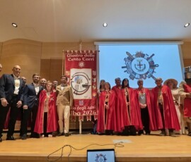 Ad Alba &egrave; tempo di Fiera: svelato il drappo del Palio di Riccardo Cordero [foto e video] 7